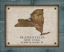 Load image into Gallery viewer, Skaneateles New York Vintage Design - On 100% Natural Linen
